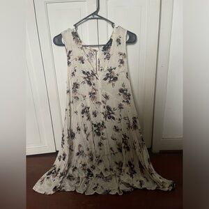 Floral Textured Flowy Dress